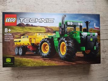lLEGO Technic aWD John Deere Tractor met Kiepwagen, nieuw. beschikbaar voor biedingen