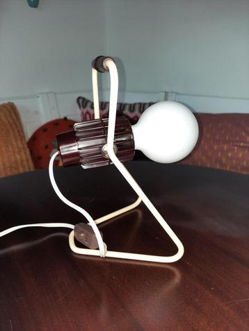 Philips infraroodlamp omgebouwd tot tafellamp, beschrijving beschikbaar voor biedingen