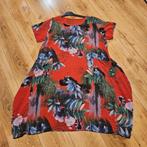 Rode Bloemenjurk A-lijn made in Italy, Kleding | Dames, Jurken, Made in Italy, Verzenden, Maat 46/48 (XL) of groter, Zo goed als nieuw