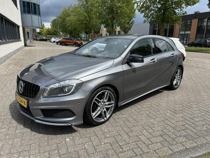 Mercedes-benz A-klasse 180 Prestige AMG XENON STOELVW NAVI C, Auto's, Mercedes-Benz, A-Klasse, ABS, Achteruitrijcamera, Adaptieve lichten