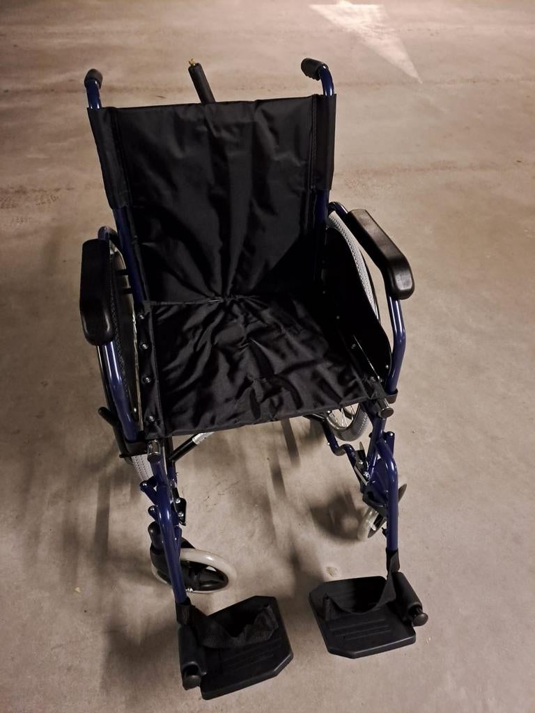 Rolstoel merk Breezy, Ophalen, Duwrolstoel