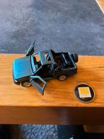 Opel Frontera Sport 4wd met naslag boekwerken, Hobby en Vrije tijd, Modelauto's | 1:24, Ophalen of Verzenden, Zo goed als nieuw