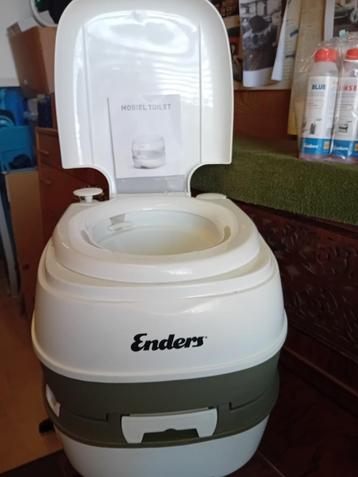 Mobiel chemich toilet beschikbaar voor biedingen