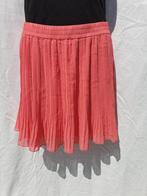 Leuke roze plooirok. mt S. Merk River Island, ., Ophalen of Verzenden, Zo goed als nieuw, .