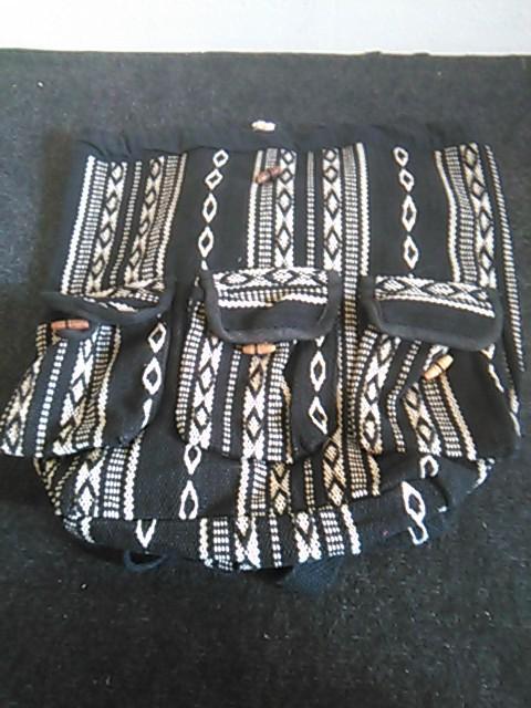 rugtas rugzak houtje touwtje zwart wit, Sieraden, Tassen en Uiterlijk, Tassen | Schooltassen, Zo goed als nieuw, Rugtas, 30 tot 40 cm