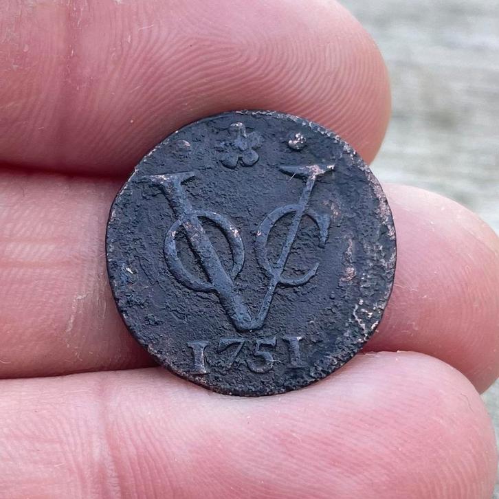 Voc duit Holland 1751 - bodemvondsten - munt voc - duitje, Postzegels en Munten, Munten | Nederland, Overige waardes, Vóór koninkrijk