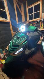 Piaggio Zip 70cc 2010 | Gereviseerd | Brom kenteken, Fietsen en Brommers, Ophalen