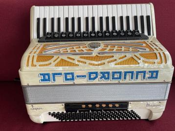 Italiaanse Accordiola Super Manon accordeon .5korig.Piccolo beschikbaar voor biedingen