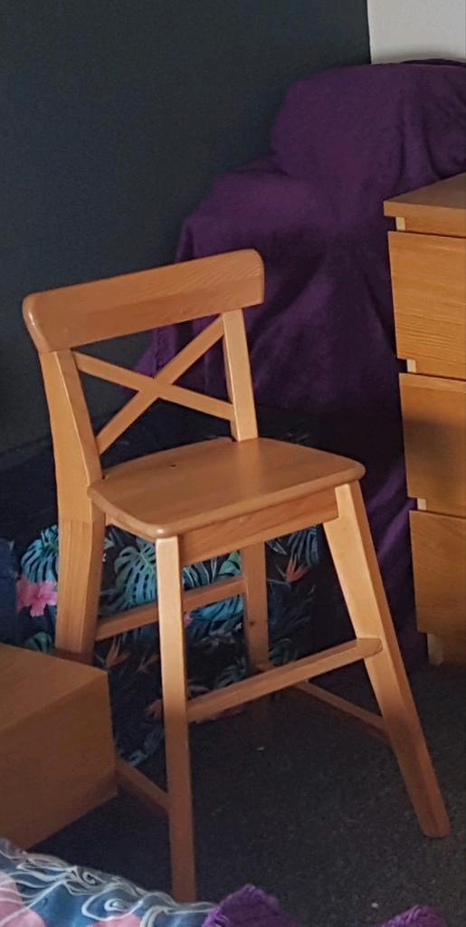 IKEA INGOLF kinderstoel, Kinderen en Baby's, Kinderstoelen, Zo goed als nieuw, Meegroeistoel, Ophalen