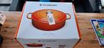 Le Creuset ovale gietijzeren pan, 40 cm en 13,9 L., Huis en Inrichting, Keuken | Potten en Pannen, Ophalen, Nieuw, Gietijzer, Koekenpan of Braadpan