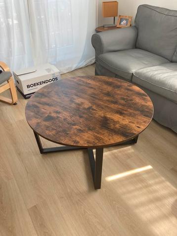 Salontafel hout/metaal. Zo goed als nieuw. beschikbaar voor biedingen