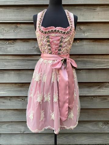 Dirndl outlet - maat 34 beschikbaar voor biedingen