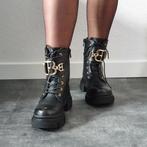 Zwarte Biker/Chelsea Boots met gouden 'B' maat 38, Kleding | Dames, Schoenen, Nieuw, Lage of Enkellaarzen, Zwart, Verzenden