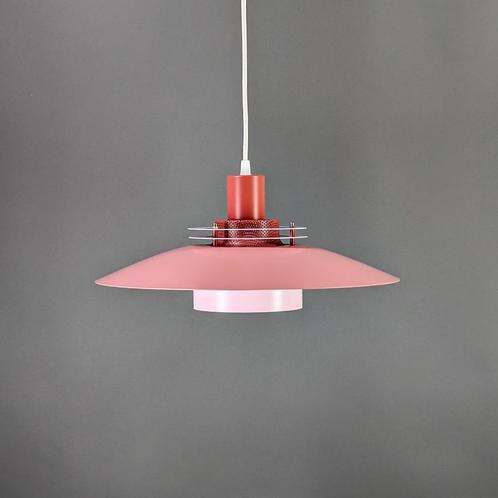Hanglamp roze, vintage deens design, scandinavisch interieur, Huis en Inrichting, Lampen | Hanglampen, Zo goed als nieuw, Minder dan 50 cm