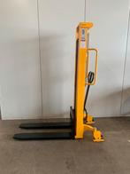 Stapelaar 300cm / handstapelaar / palletstapelaar lifter, Doe-het-zelf en Verbouw, Palletwagens en Pompwagens, Ophalen, Gebruikt