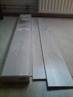 1 pak laminaat grijs eiken en 2 losse planken Gamma / Karwei, Nieuw, Grijs, Minder dan 10 m², Laminaat