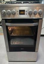 Beko Gasfornuis met oven 50cm breed, Witgoed en Apparatuur, Fornuizen, Ophalen, Gebruikt, 4 kookzones, Gas