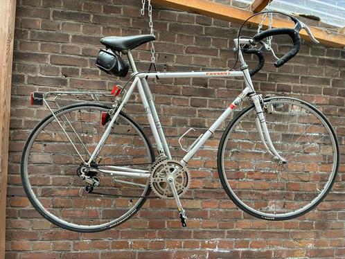 Peugeot retro racefiets in goede staat, Fietsen en Brommers, Fietsen | Racefietsen, Gebruikt, Heren, Overige merken, 10 tot 15 versnellingen
