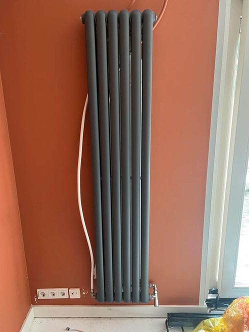Moderne Verticale Designradiator Antraciet 1800x354mm, Doe-het-zelf en Verbouw, Verwarming en Radiatoren, Zo goed als nieuw, Radiator
