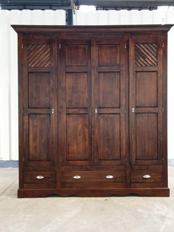 Prachtige koloniale kledingkast Indisch acaciahout. Levering beschikbaar voor biedingen