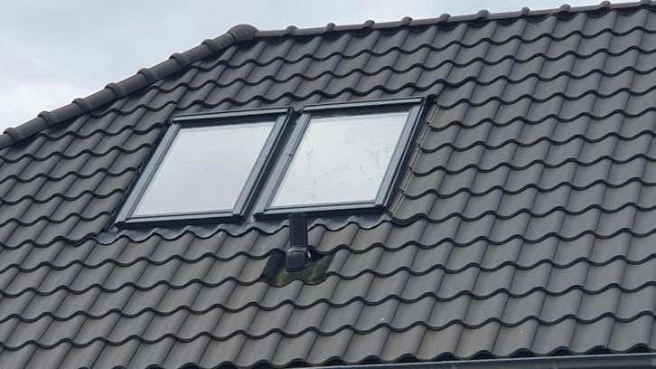 Velux dakvenster plaatsen klussenbedrijf interieurflex, Doe-het-zelf en Verbouw, Dakpannen en Dakbedekking, Zo goed als nieuw