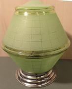 Groene antieke plafondlamp., Ophalen