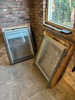 Twee Velux dakramen met zonwering, Ophalen, Gebruikt, Minder dan 80 cm, 80 tot 120 cm