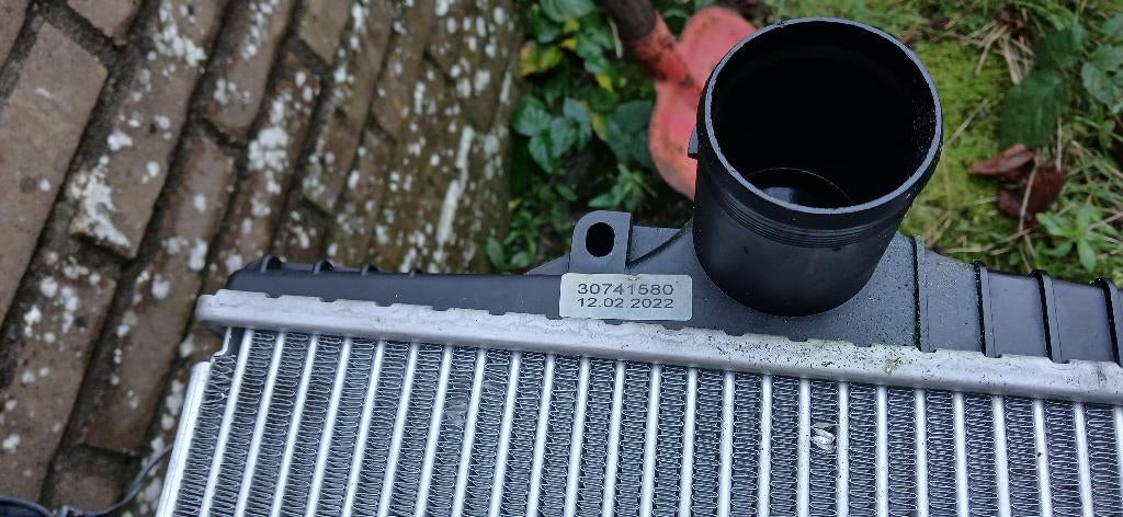 intercooler + condensor, Auto-onderdelen, Uitlaatsystemen, Volvo, Gebruikt, Ophalen of Verzenden