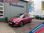 Renault Twingo 1.2 16V Collection Airco|Cruise|Elec.pak, Auto's, Renault, Twingo, Gebruikt, 4 stoelen, Origineel Nederlands