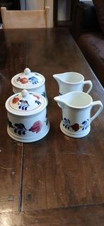 Boerenbont Boch melk en suiker stel Prijs €10 per setje, Antiek en Kunst, Antiek | Servies los, Ophalen of Verzenden