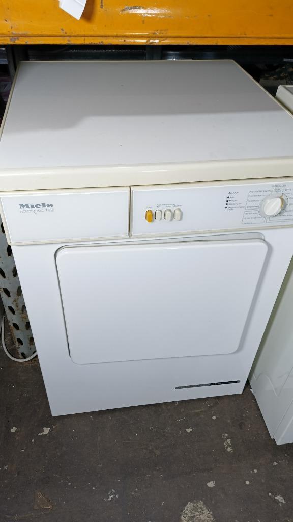 Miele Novotronic T452 luchtafvoer droger, Witgoed en Apparatuur, Wasdrogers, Gebruikt, Luchtafvoer, Voorlader, 4 tot 6 kg, 85 tot 90 cm