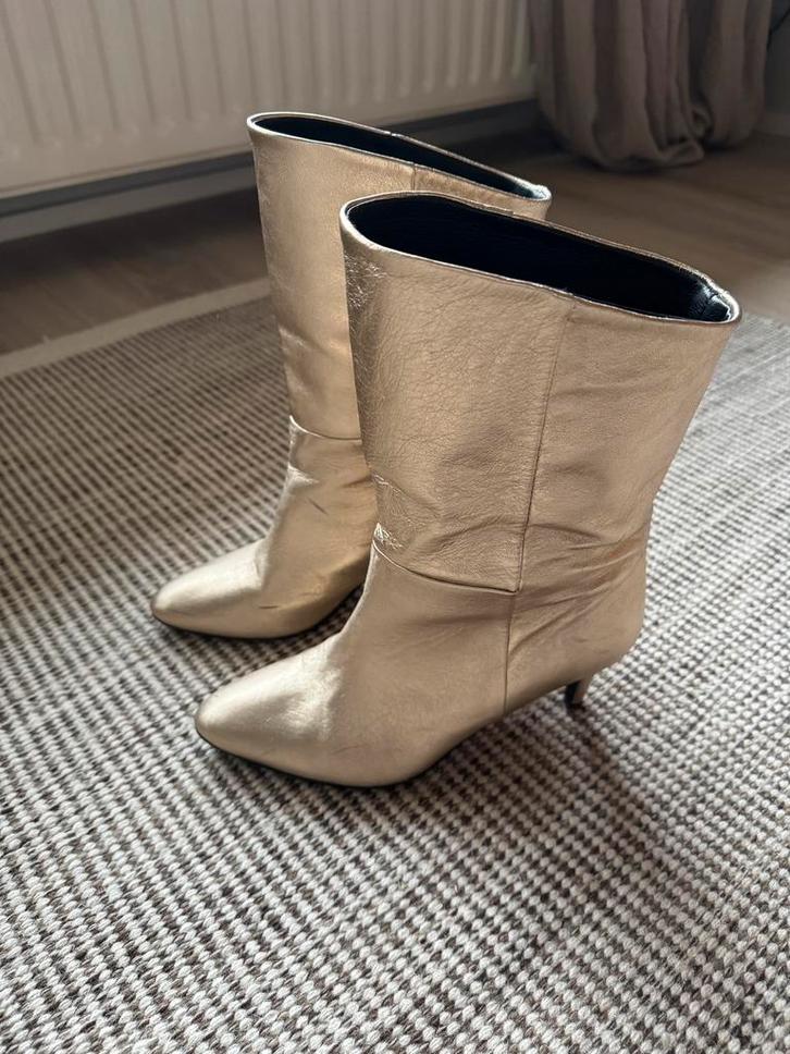 Di Lauro gouden laarsjes maat 40, Kleding | Dames, Schoenen, Zo goed als nieuw, Hoge laarzen, Overige kleuren, Ophalen of Verzenden