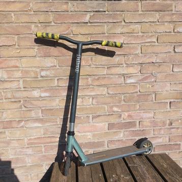 Stuntstep en normale step beschikbaar voor biedingen