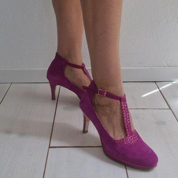 Kop en Staart pumps. Maat 39, Fuchsia/leer. beschikbaar voor biedingen