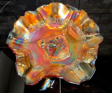 2x schaal carnival glas Dugan Pony Marigold 1920 paarden beschikbaar voor biedingen