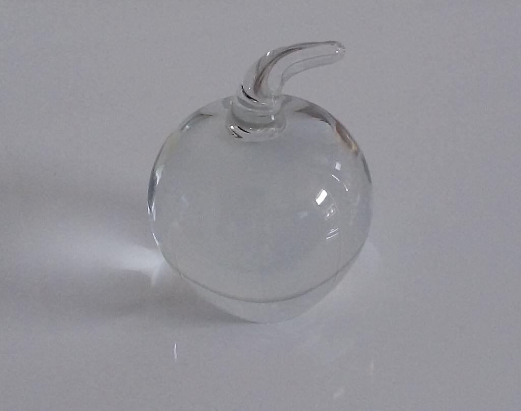 Appeltje van helder kristal van Brilliant Kristal Pfeiffer, Antiek en Kunst, Antiek | Glas en Kristal, Ophalen of Verzenden