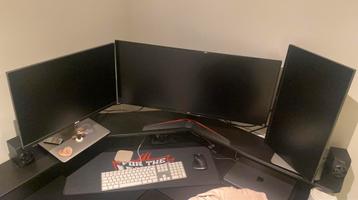 Monitor setup: 34” ultrawide en 2x 24” met USB hub beschikbaar voor biedingen
