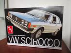 VW Scirocco AMT kit 1/24 1:24, Auto, Groter dan 1:32, Zo goed als nieuw, Ophalen