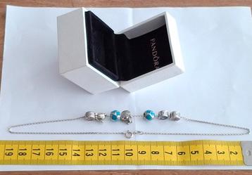Zilveren ketting met bedels.7 stuks ....Pandora?  + doosje beschikbaar voor biedingen