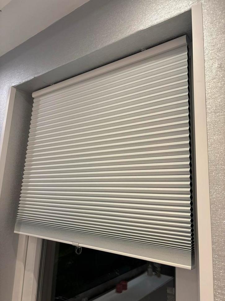 IKEA TRIPPEVALS Verduisterend Plisségordijn 90x195, Huis en Inrichting, Stoffering | Gordijnen en Lamellen, Gebruikt, 150 tot 200 cm