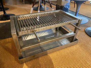 BBQ, Houtskool BBQ, RVS / Staal, Onverwoestbaar ! beschikbaar voor biedingen