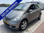 Mercedes-Benz A-Klasse 170 Avantgarde airco nieuwe apk keuri, 15 km/l, Gebruikt, Zwart, 4 cilinders