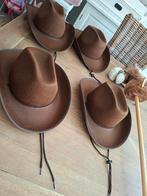 4 nieuwe cowboyhoeden + stokpaardje met geluid – klaar voor, Ophalen, Nieuw, Jongen of Meisje