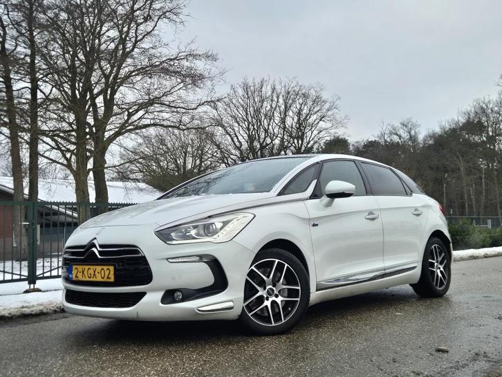 Citroën DS5 2.0 Hybrid4 Bns Exec (bj 2013, semi-automaat), Auto's, Citroën, Bedrijf, Te koop, DS5, ABS, Achteruitrijcamera, Airbags