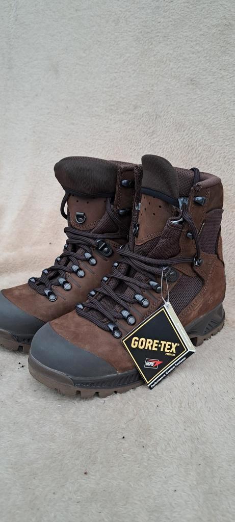 Meindl Kampfschuh GTX, maat 36. Nieuw, Kleding | Dames, Schoenen, Zo goed als nieuw, Wandelschoenen, Bruin, Ophalen of Verzenden
