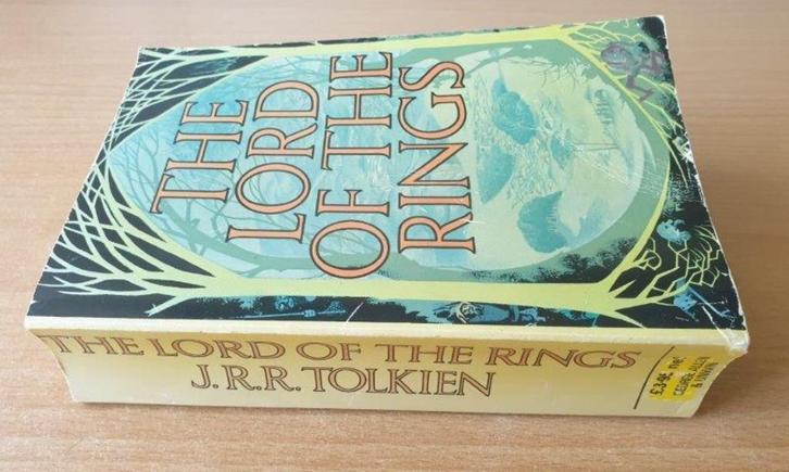 J. R. R. Tolkien - The Lord of the Rings (sc), Boeken, Fantasy, Gelezen, Ophalen of Verzenden