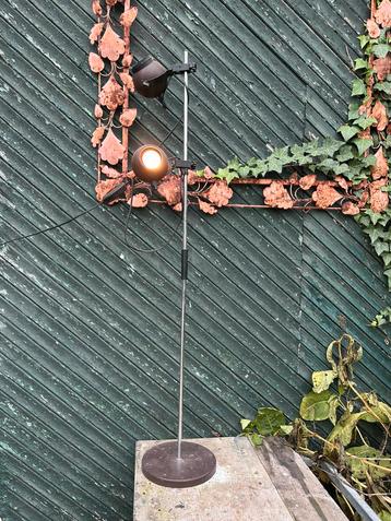 Vloerlamp staande lamp eyeball vintage beschikbaar voor biedingen