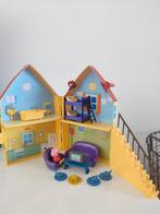 Peppa's speelhuis met Peppa Big speelfiguur, Ophalen of Verzenden, Gebruikt, Poppenhuis