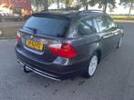 BMW 3-serie Touring 320i High Executive PANORAMA, 13 km/l, Achterwielaandrijving, 4 cilinders, 150 pk