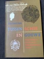 Tussen Schie en Gouwe, Ophalen of Verzenden, Zo goed als nieuw
